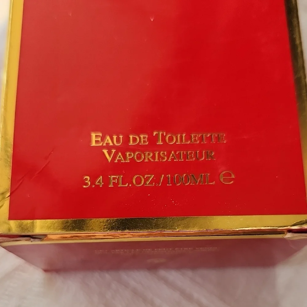 Escada Tender Light Perfume - Picture 2 of 3